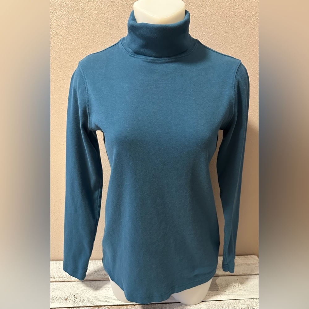 Duluth Trading Long-Tail (longer length) Turtleneck - EUC